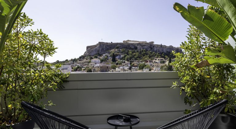 Regal Hotel Athens | Simple Web Solutions